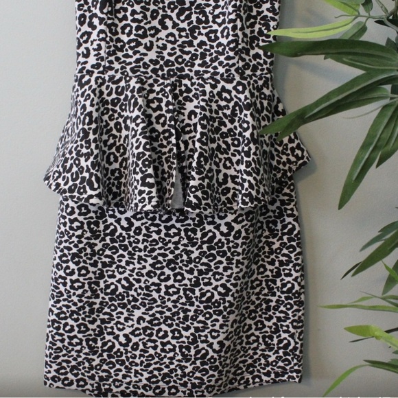FLAWLESS WINDSOR Open Back Leopard Peplum Bodycon Mini Dress (XS) - Picture 3 of 6
